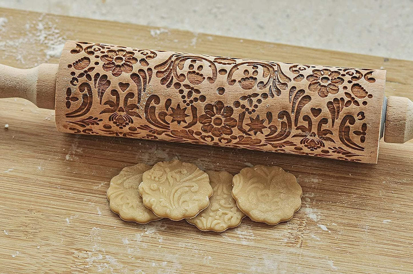 Gingerbread man rolling pin