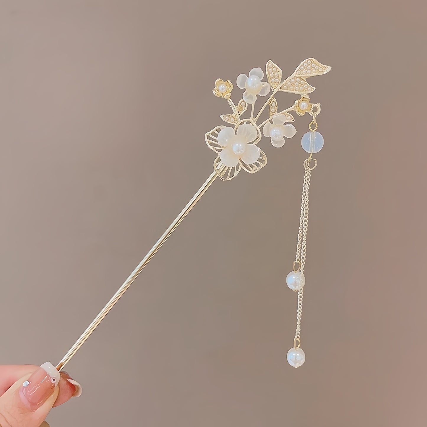 Antique tassel hairpin retro hairpin hair accessories(golden tassels)