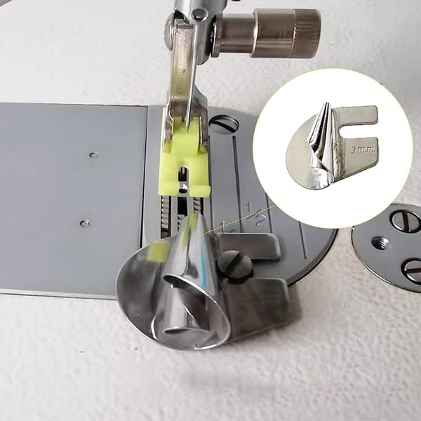 Universal sewing hemming foot