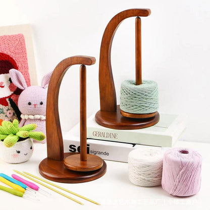 Portable rotatable yarn standard