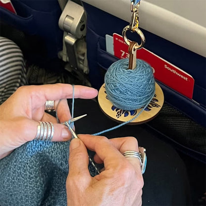 radiantgrp - Portable wrist yarn rack