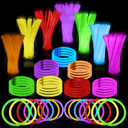 Party Extra Bright Glow Sticks Bulk Party Supplies 100 Count - 8 Inch Glow in the Dark Halloween Party Favors