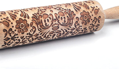 Gingerbread man rolling pin