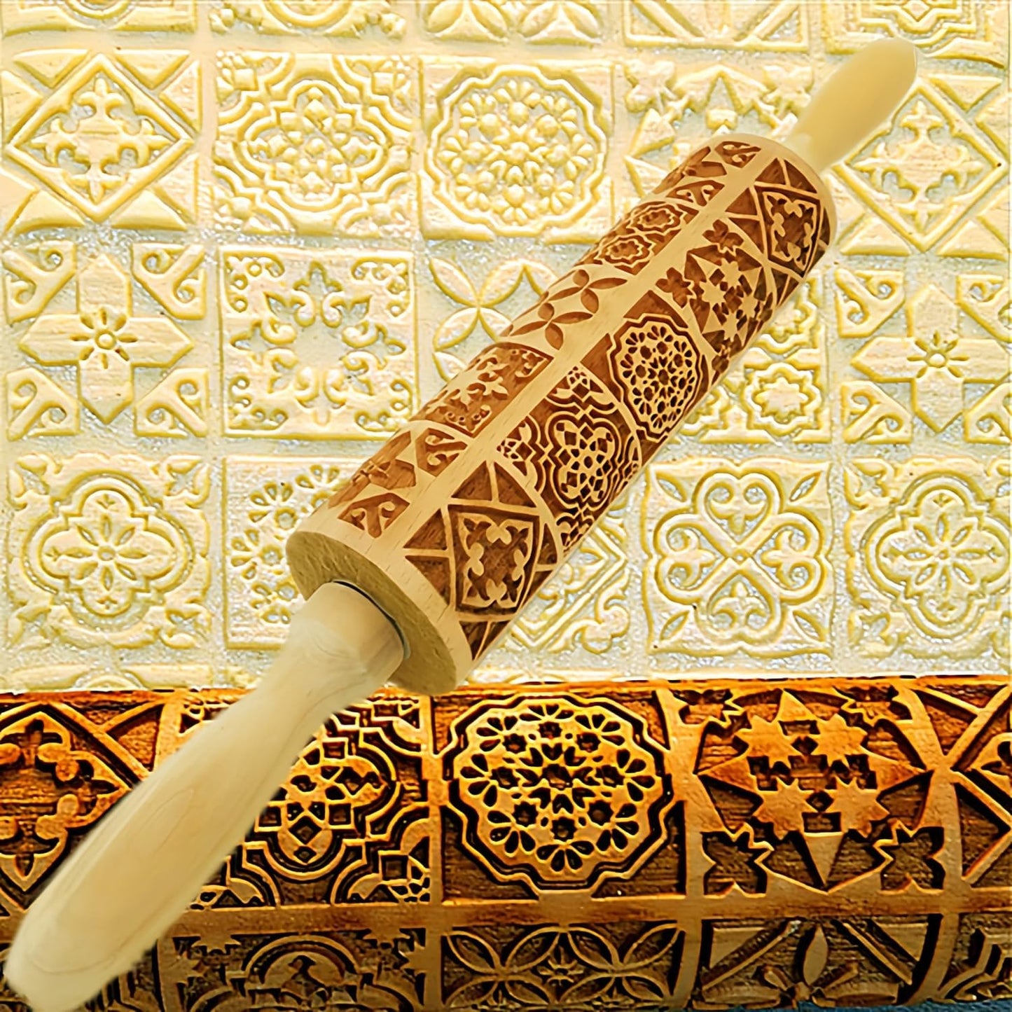 Gingerbread man rolling pin