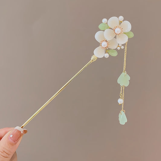 Antique tassel hairpin retro hairpin hair accessories(white magnolia)