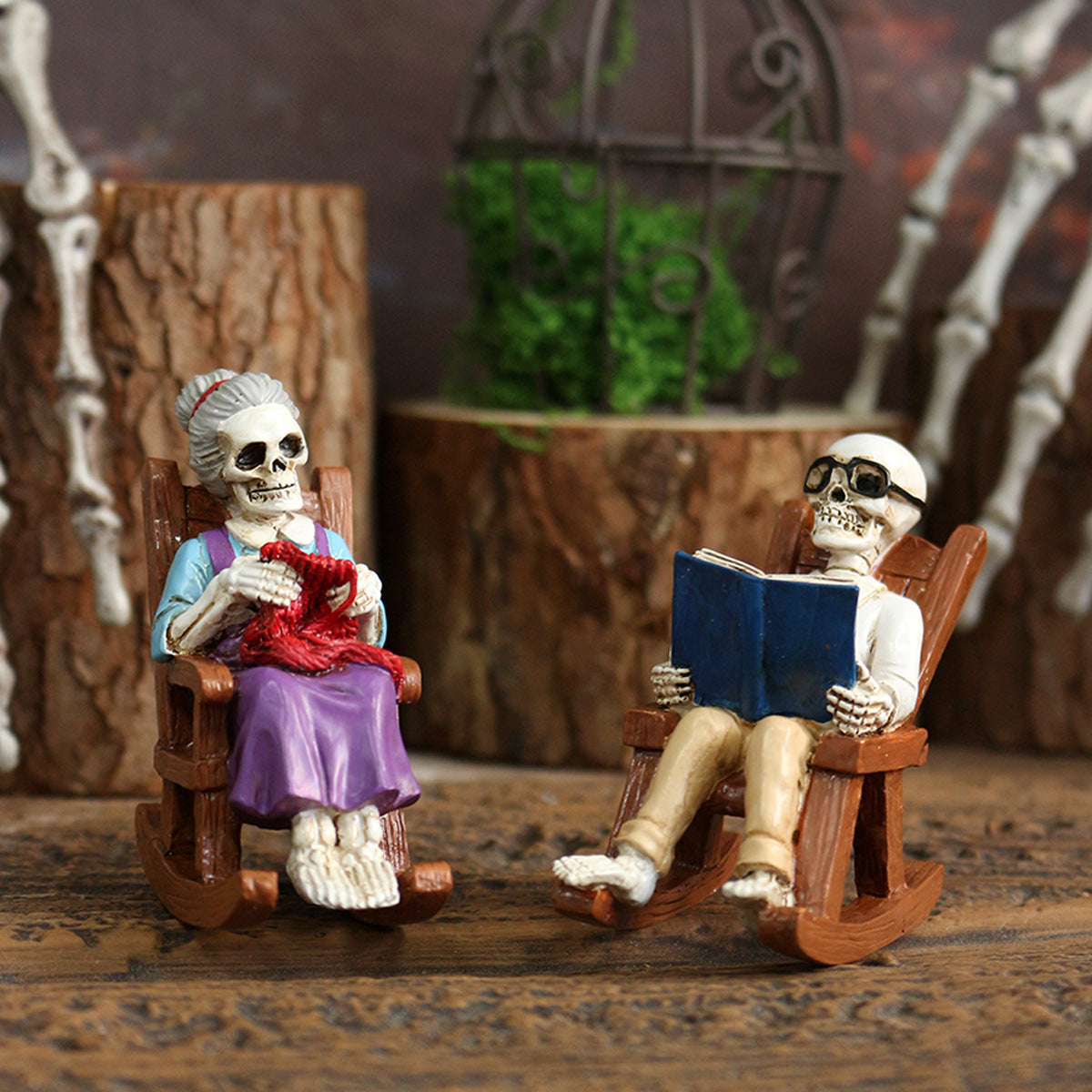 ☠️Skeleton Old Man in Rocking Chair Statue