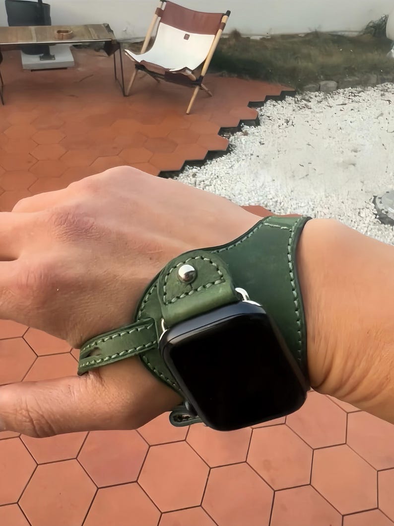 Right-Handed Watch Strap — Sports Style