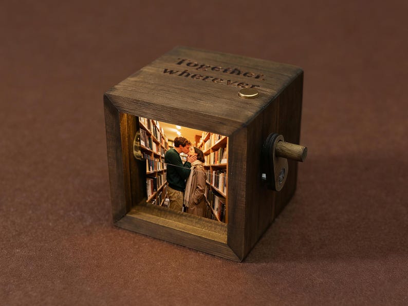 Personalized Flip-Photo Animation Box — Creative Anniversary Gift